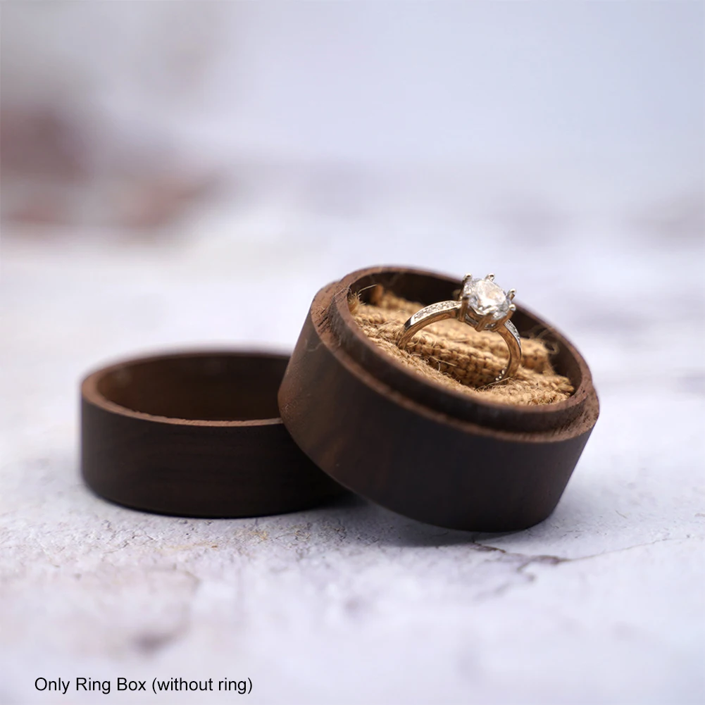 

Round Romantic Wood Ring Box Gift Proposal Wedding Packing Portable Lightweight Engagement Vintage Brown Durable Engraved Letter