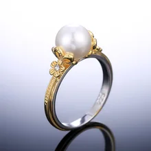 Hot Selling New Design Big Imitation Pearl Ring for Women High Quality Statement Jewelry Elegant Anniversary Party Ring