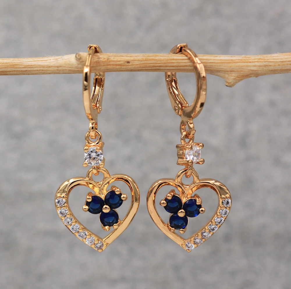 Модные Позолоченные медные серьги-подвески в форме сердца с красным цирконием