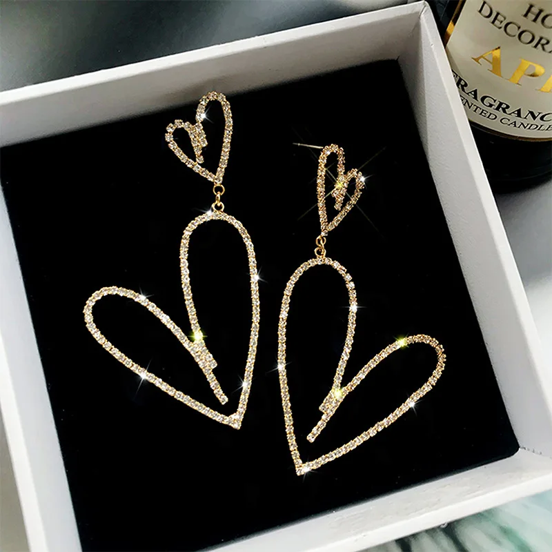 

2021 New Love Long Hollow Earrings for Women Exaggerated Atmosphere Earring Female Original Fashion Trend Jewelry Couple Gift