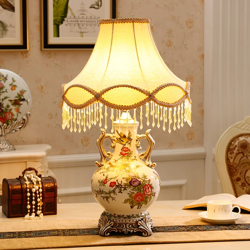 

Pastoral Flowers Bird Ceramic Table Lamps For Bedroom Decor Fabric Lampshade Bead Pendant Desk Lamp Dimmable Fixtures Wedding