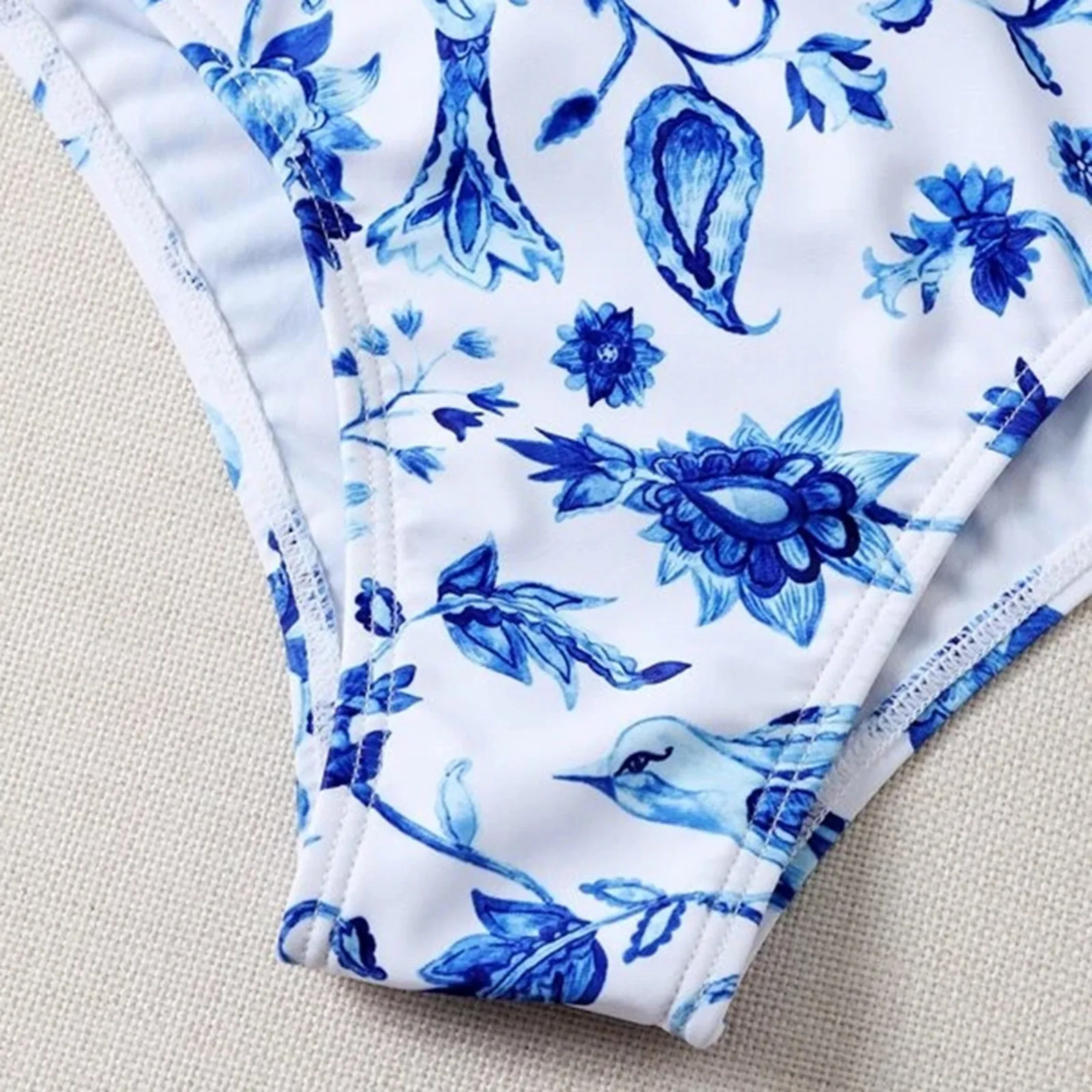 

Bandage Swimsuit Women Two Piece Thong Bikini 2021 Sexy Hollow Out Print Bathing Suit Women Summer Halter Swimwear Biquini