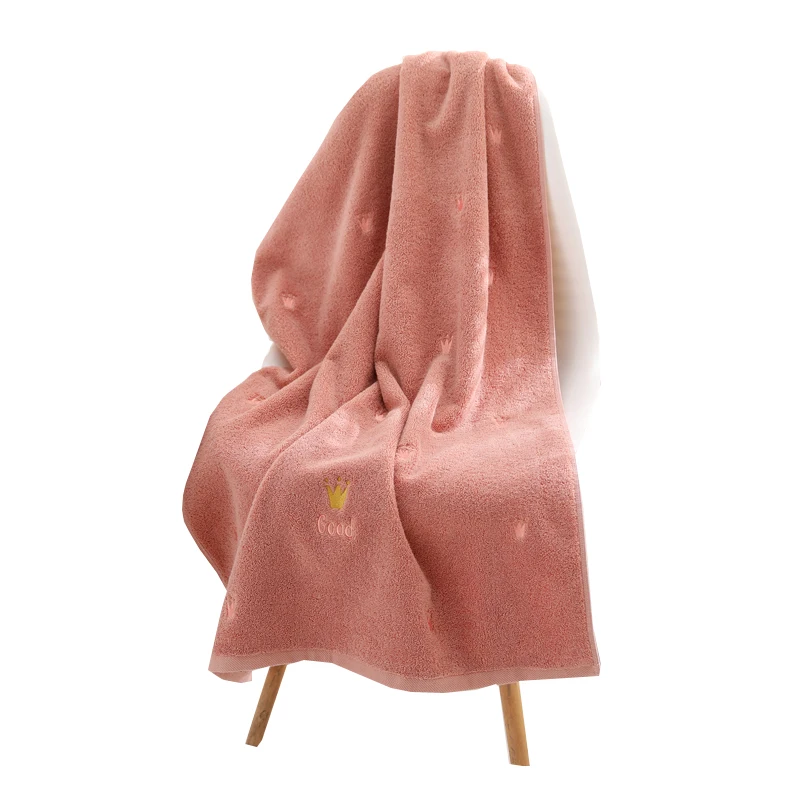 Полотенца Банные прямоугольные с вышивкой короны 70*140 см 100% хлопок впитывающее