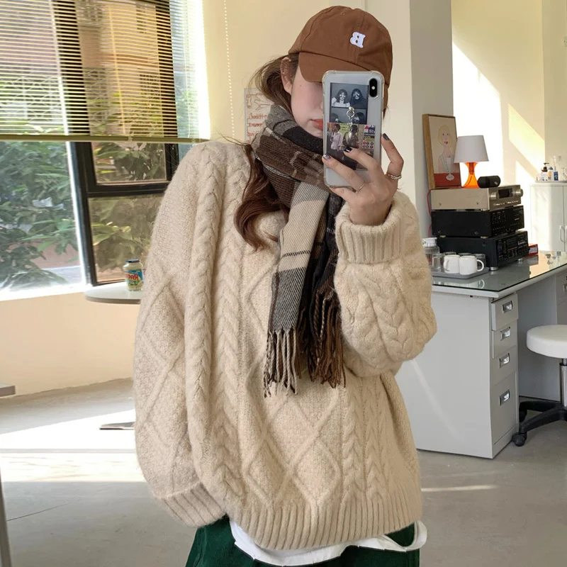 

Lazy Wind Twist Sweater Women's Spring and Autumn 2021 New Design Sense of Minority Korean Loose Sweater