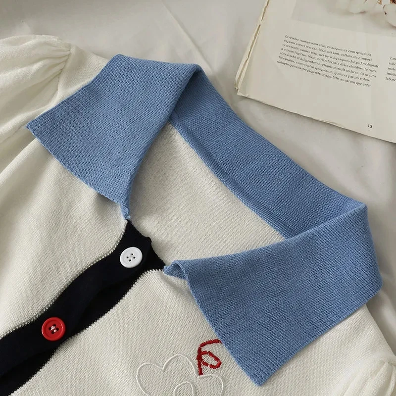 

T Shirts Women Turn Down Collar Short Sleeve Color Contrast Knitted Crop Top Summer Embroidery Knitwear Female Buttons Up Tshirt