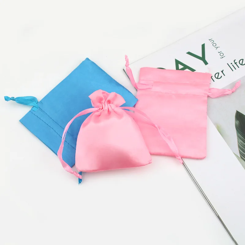 2 шт. атласные подарочные пакеты 8 х10 см | Дом и сад