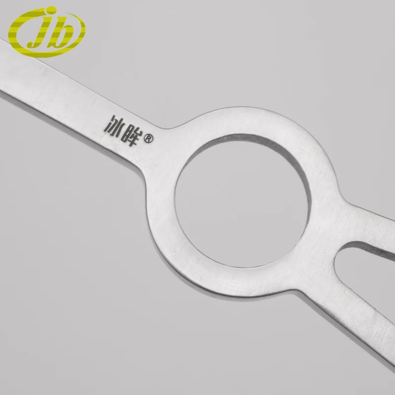 Medical retractor surgical operating instrument stainless steel pull tool