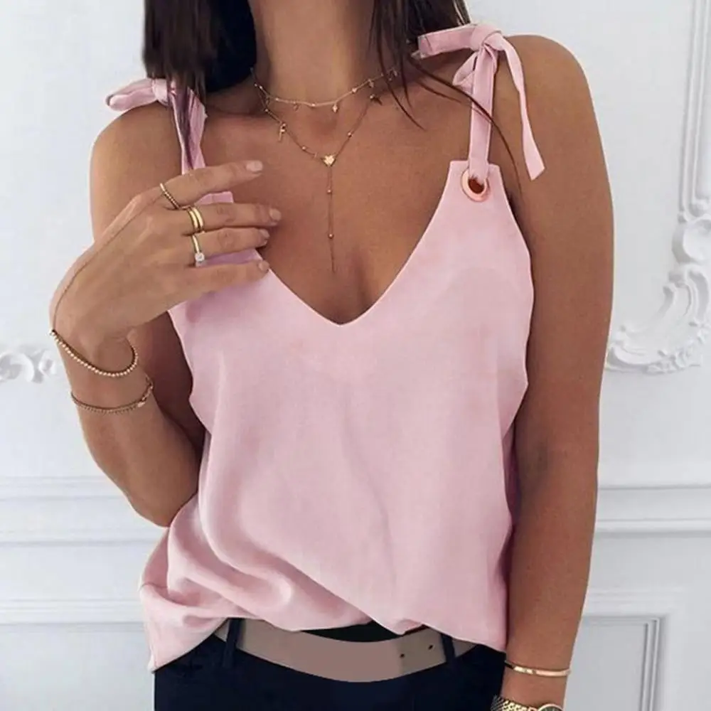 Женская свободная майка с v образным вырезом базовая розовая без рукавов на