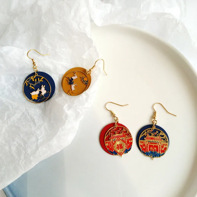 

long earrings Chinese traditional Round Dangle Earrings Vintage beautiful round palace Ear hook earrings for women jewelry