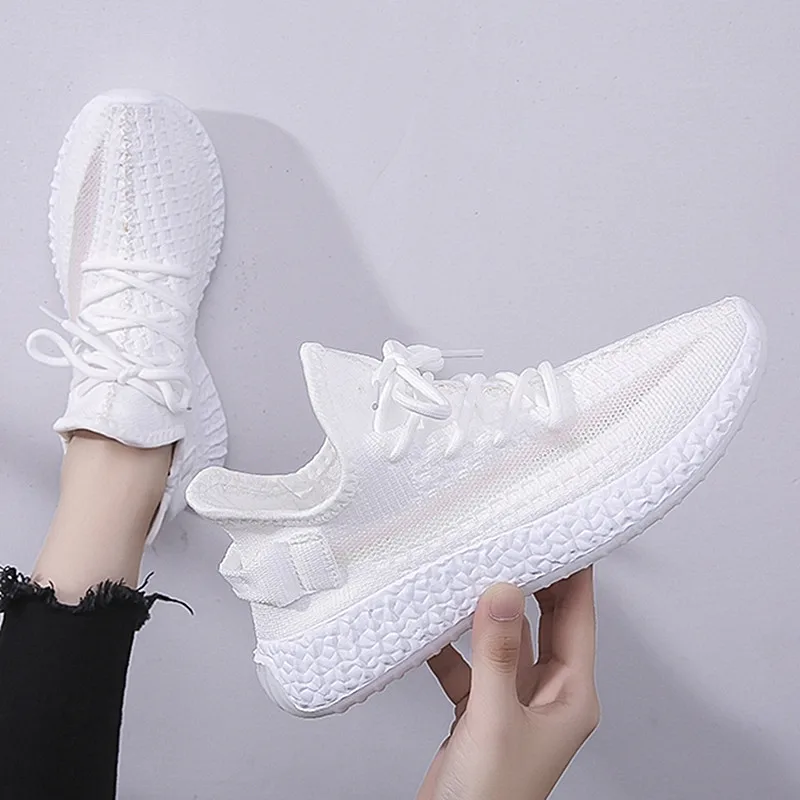 Женские дышащие кроссовки повседневные спортивные женские на шнуровке Дамская