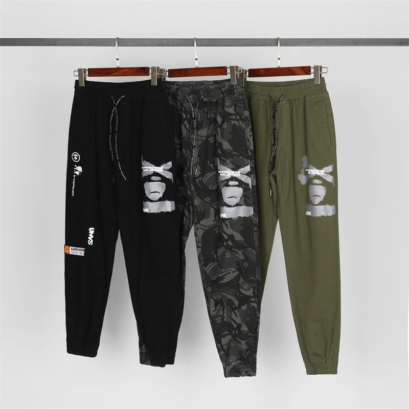 

New APE Men's Pants Ape-man with the same head and camouflage pantsJapanese couple casual corsage overalls