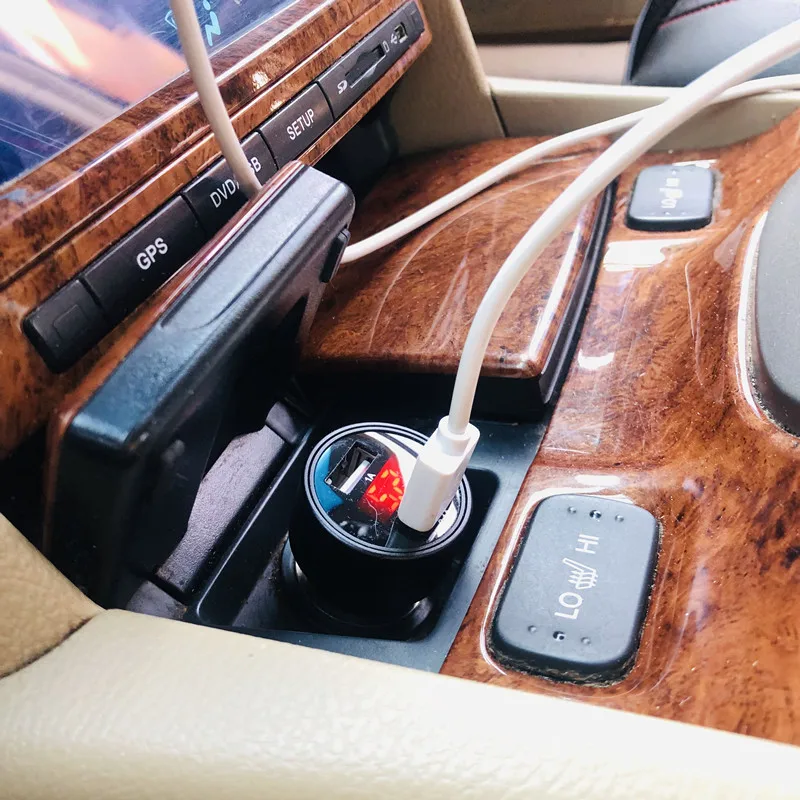 Стайлинга автомобилей светодиодные лампы для автомобиля с двумя портами USB