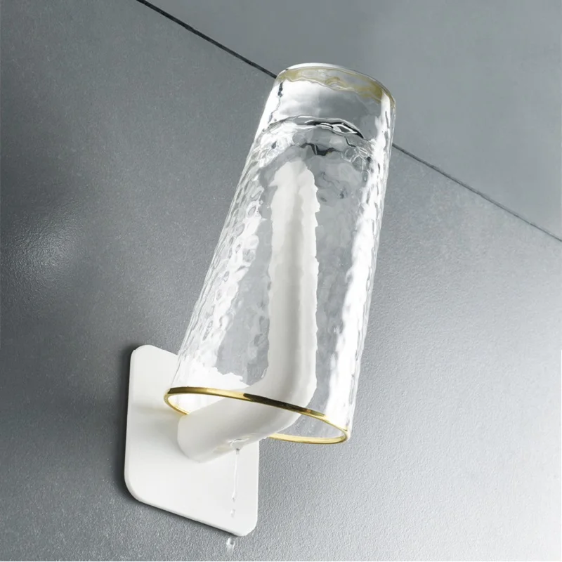 

Kitchen Paper Roll Holder Bathroom Storage Rack Practical Seamless Towel Shelf Creative Lazy Rag Towel Rack Plastic Wrap Hanger