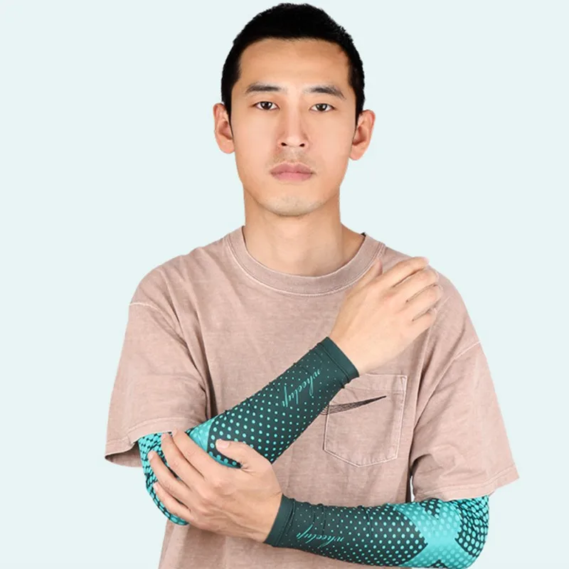 

Ice Silk охлаждающие рукава Для мужчин Велоспорт Бег муфта для рук с защитой от УФ-лучей компрессионный спортивный свитер с длинными рукавами, ...