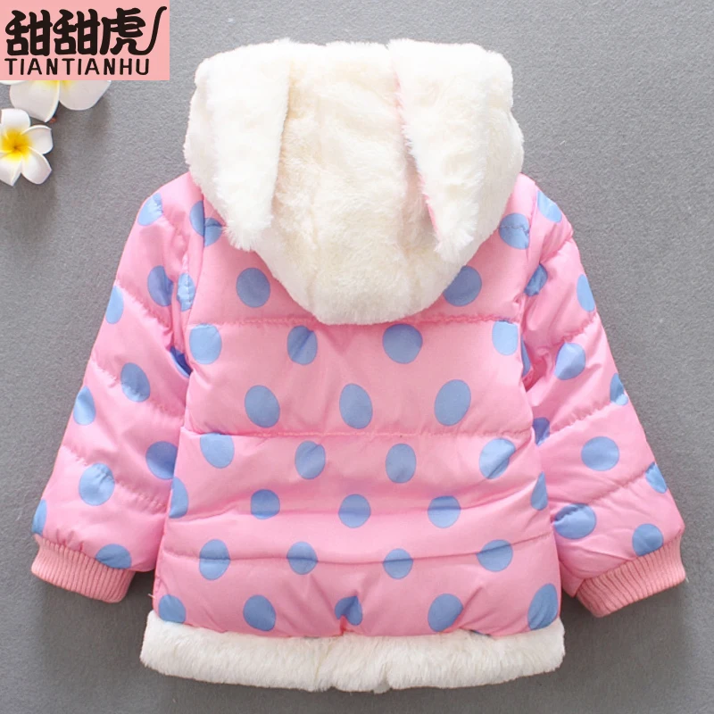 Куртки для маленьких девочек 2018 зимняя теплая куртка с изображением кролика