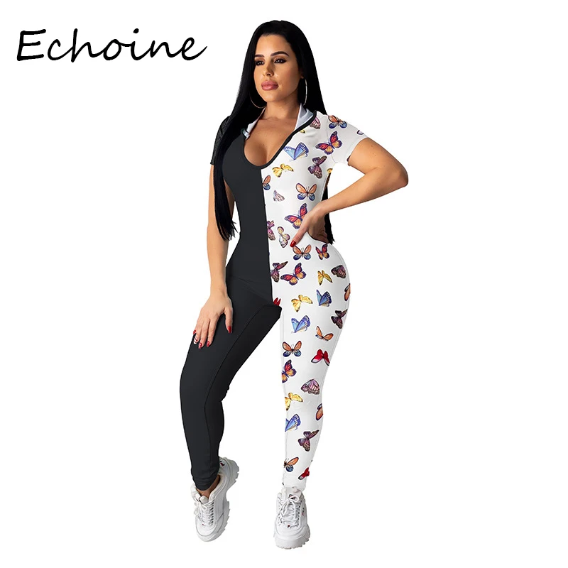 Женский комбинезон с открытой спиной глубоким v-образным вырезом и коротким