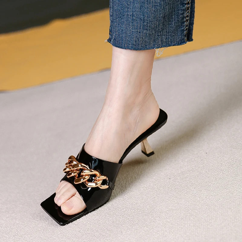 

Punk Metal chain Female Slipper Genuine Leather Summer High Heels Sandals Women 2021 Party Night Club Shoes Woman size 41 42 43