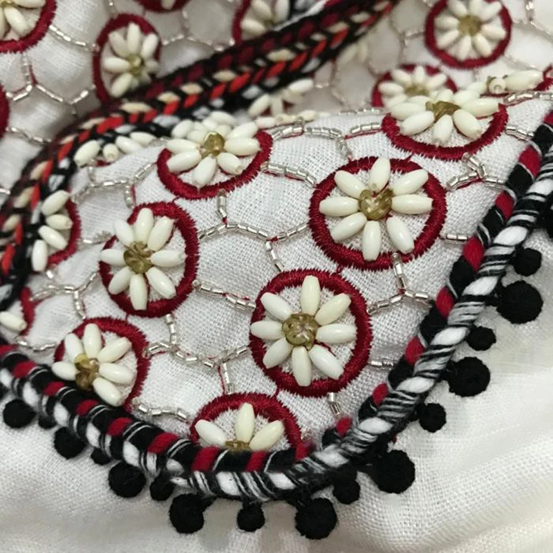TWOTWINSTYLE Embroidery Vintage Women's Jacket O Neck Open Stitch Beading Patchwork Short Coat Female Fashion Autumn