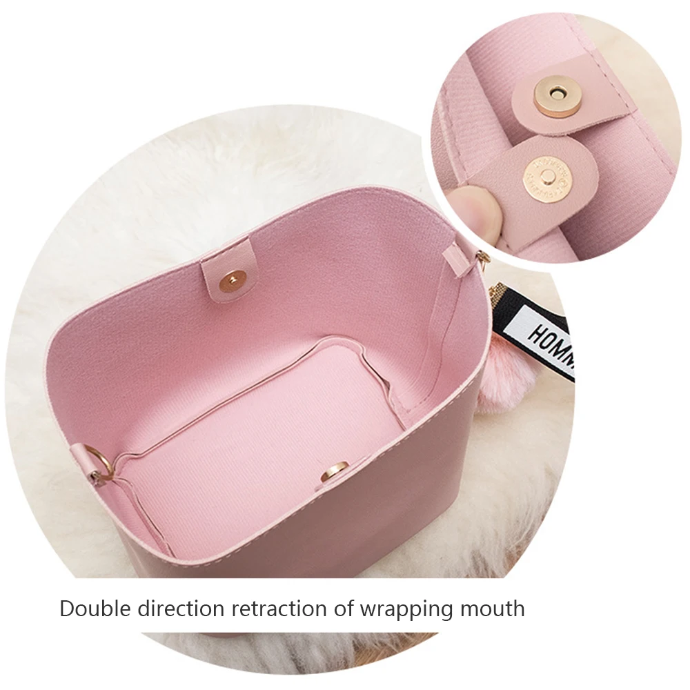 

Women Large Capacity Bucket Crossbody Bags New Style Fashion Mini Wide Strap Shoulder Fur Ball Messager Bags Handbag