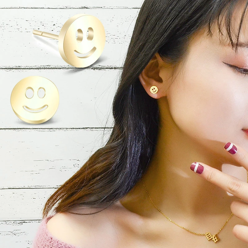 

TOSOKO Stainless Steel Jewelry Mini Cute Smile Earrings Female Sweet Smile Stud Earrings BSF060