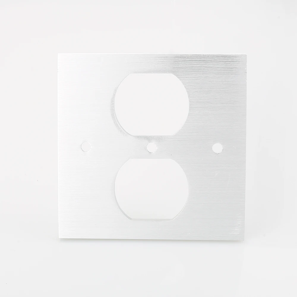 1x US Socket AC Power Duple Receptacle Cover Outlet Wall Plate Panel 8.5x8.5cm Silver | Электроника