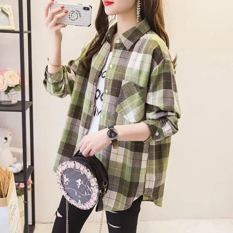 

2021 Spring New Plaid Shirt Korean Version Retro Long Sleeve Women's Shirt Summer Sunscreen Office Lady Coat Genuine Factory Hot