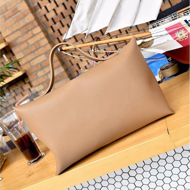 

High Quality Street Large Metal Round Buckle Portable Generous Package Simple Large Capacity Handbag Ladies Large Tote