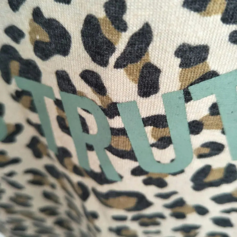 Женская футболка с леопардовым принтом и коротким рукавом | одежда