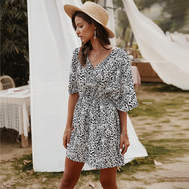 

2021 Summer Women Floral Printed Short Sleeve Dress Casual Loose High Waist V-neck Fashion Ladies Holiday Dress