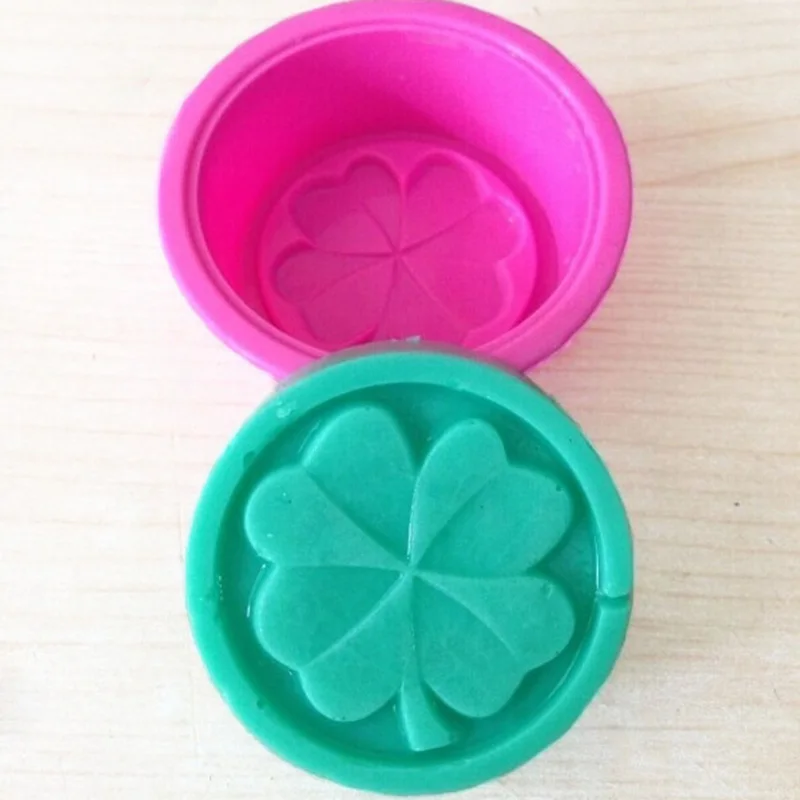 

3D Handmade DIY Silicone Mold Soap Mold Fondant Cake Decorating Tools Soap Making Random Color