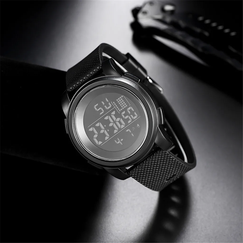 

Часы наручные мужские электронные, модные высококачественные, водонепроницаемые до 30 м, с автоматическим зарядом заряда, с Bluetooth