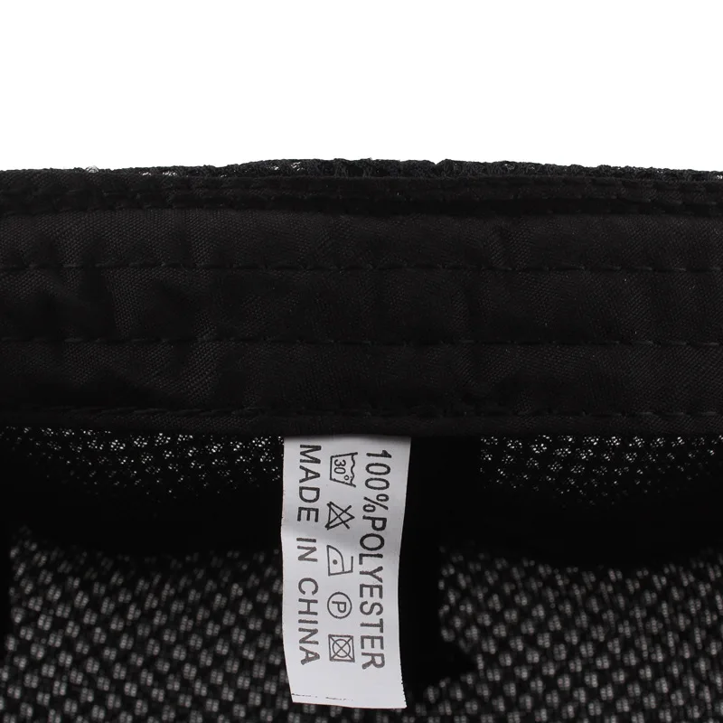 

Men's Solid ColorSummer Hollow Mesh Cap Casual Breathable Peaked Cap