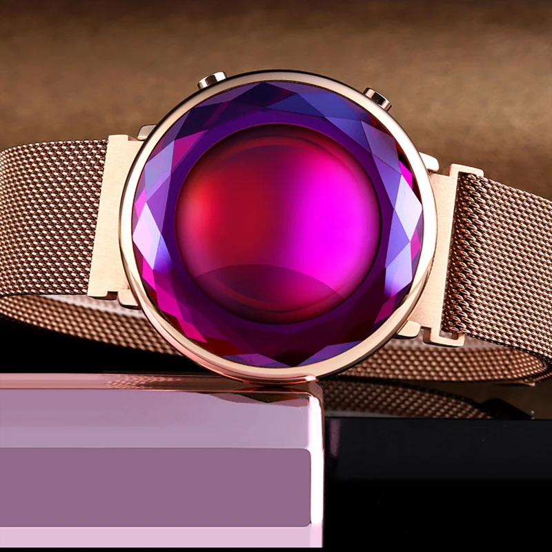 

2020 Watches Women LED Fashion Casual Ladies Digital Bracelet Women Wristwatch Diamond Jewel Lucky Clover Montre Femme SKMEI