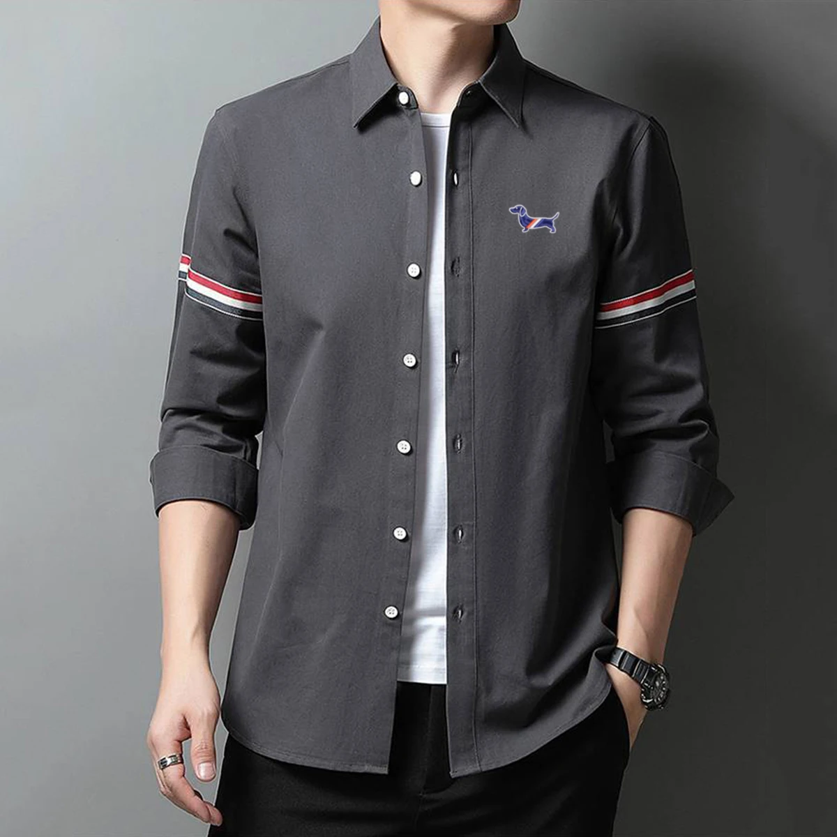 

21FW Mens TB Street Fashion Shirts Dog Embroidery Oxford Fabric Striped Down Collar Blouse Covered Long Sleeve Designer Shirts