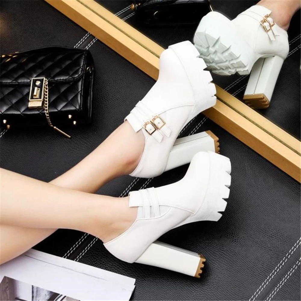 Простые женские европейские ботинки в британском стиле 2021 новая обувь на очень