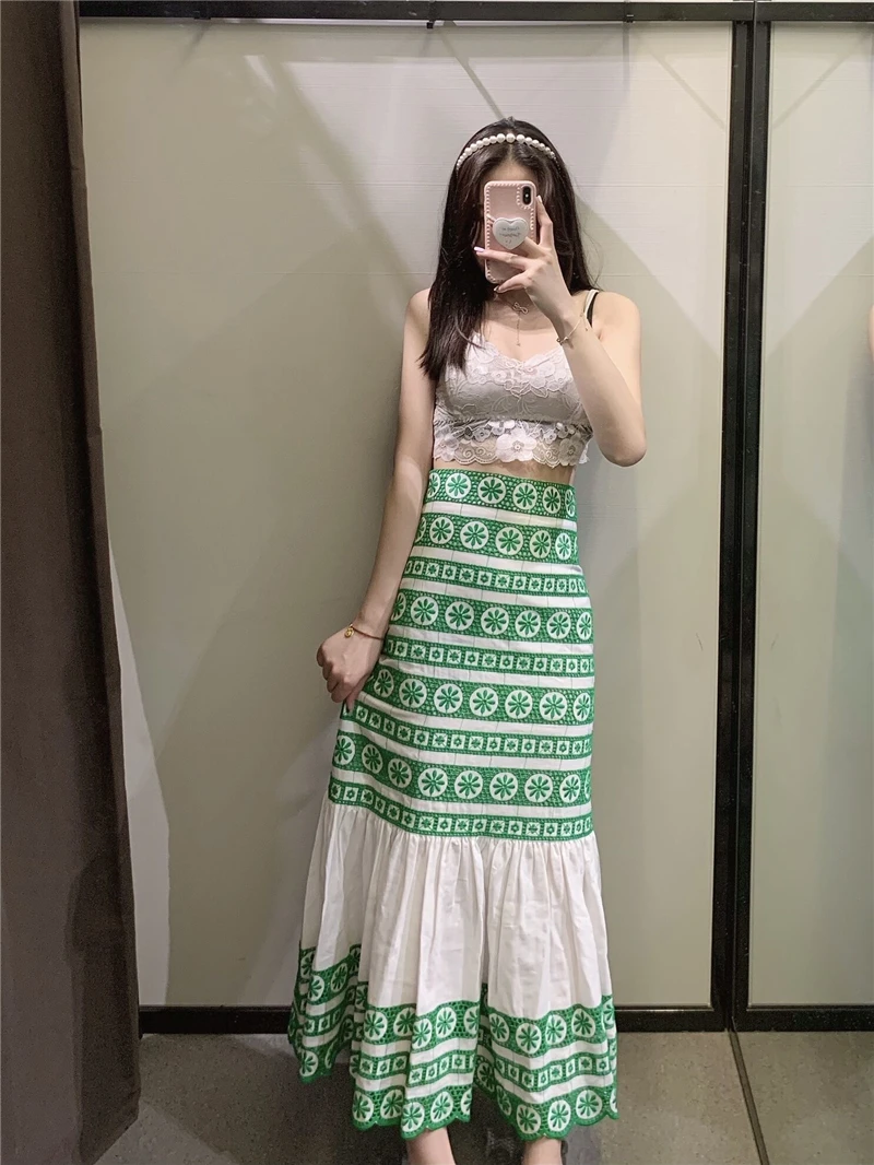 Женская юбка с высокой талией средней длины цветочной вышивкой в европейском