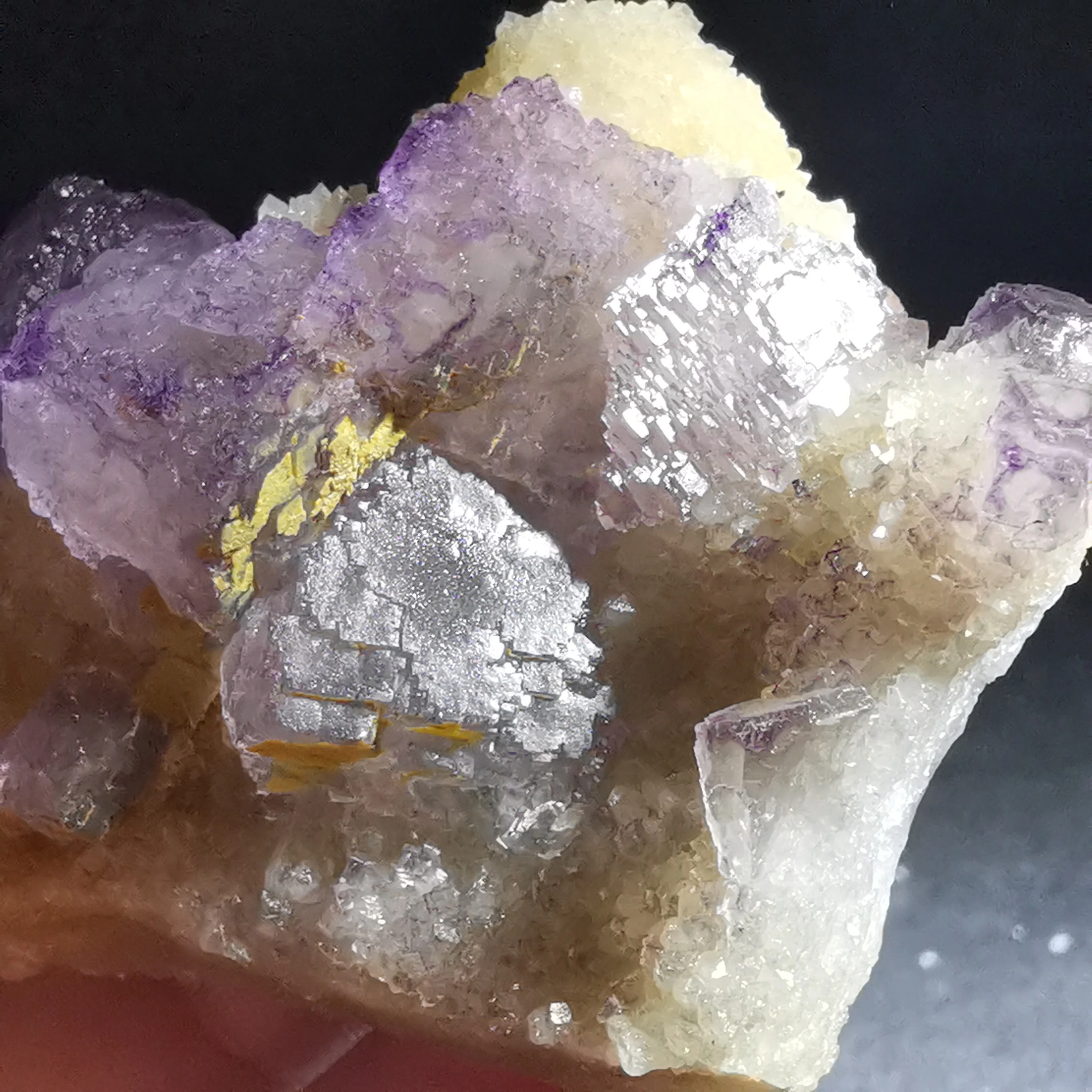

74.9Natural rare purple fluorite mineral specimen stone and CRYSTAL HEALING CRYSTAL QUARTZ GEM