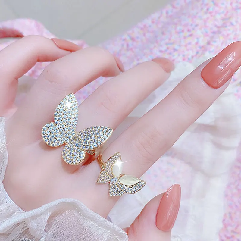 

Shine Zircon Rings Luxury Butterfly Ring Exquisite Bling AAA Zircon Ring Fine Jewelry For Women Wedding Glamour Engagement Gift