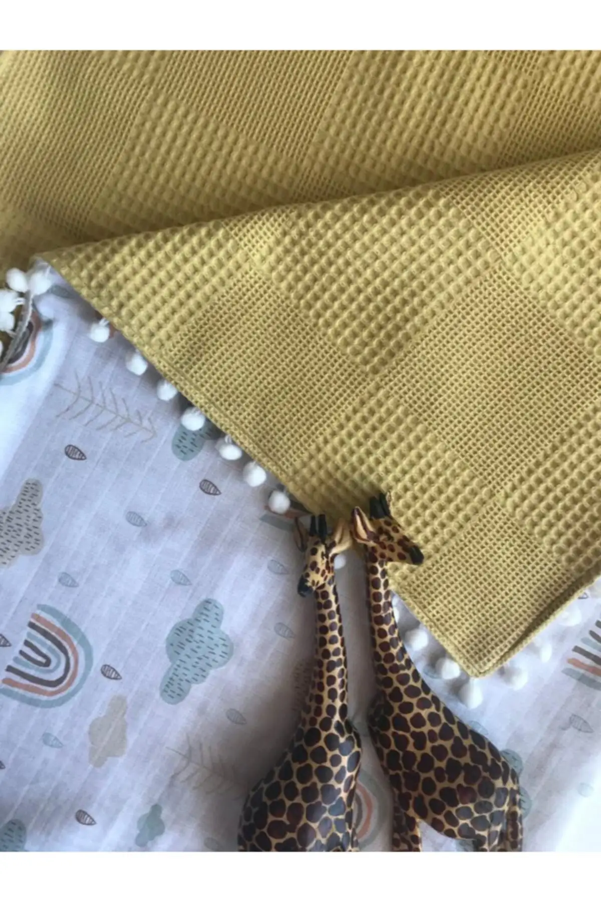 

Double-Sided Edge Pompom Mslin Pike Yellow 180x250 80x100 Cotton Tubeless