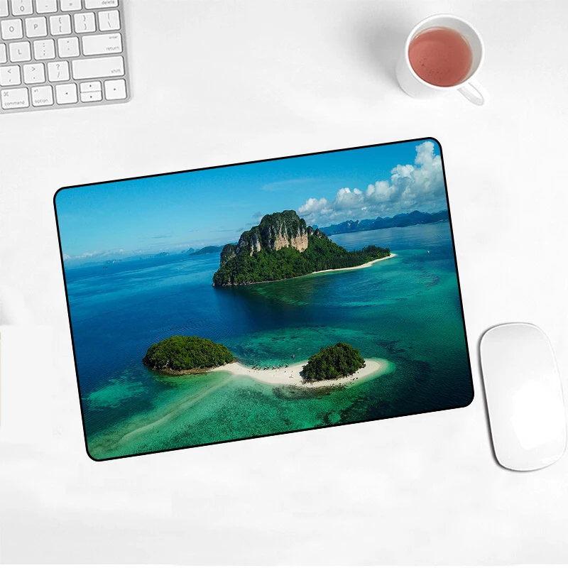 

Seaside Fresh Scenery New Hot Sell Mouse Pad Cartoon Lovely Kawaii Gamer Anti-slip Natural Rubber Home Carpet MousePad Skipoem