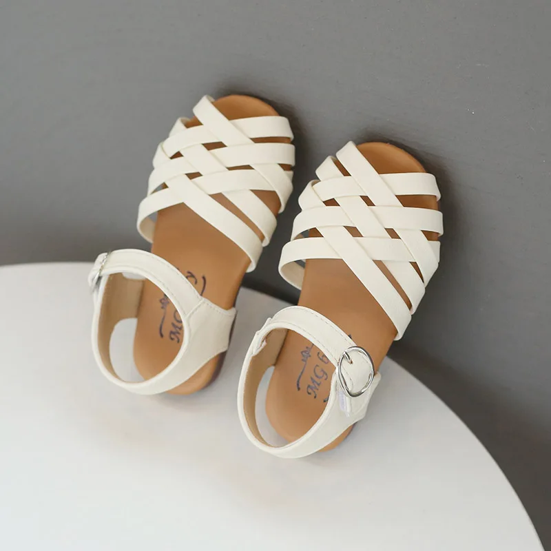 

Cute Girls Soft Leather Sandals Anti-collision Comfortable Velcro 1-8 Years Old Kids Beach Shoes T21N04LS-60
