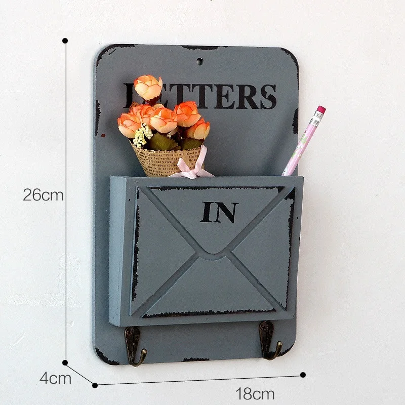 

Retro Wall Mounted Wooden Organizer Key Hanging Hooks Flower Pots Phone Storage Box Sundries Shelf Hanging Basket Home Decor