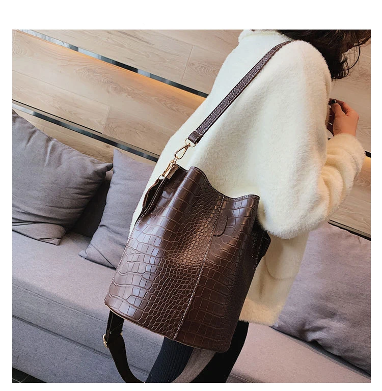 Винтажные кожаные сумки через плечо с каменным узором для женщин 2019 новая сумка