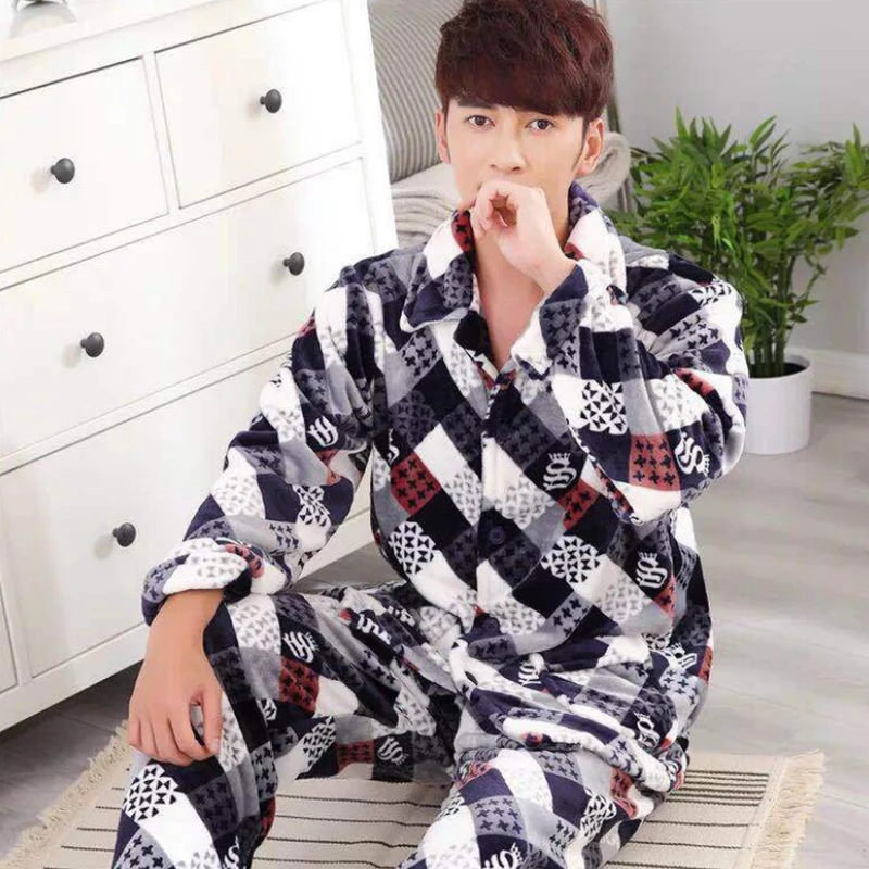 Пижамный комплект мужской фланелевый с длинным рукавом теплая мультяшная одежда