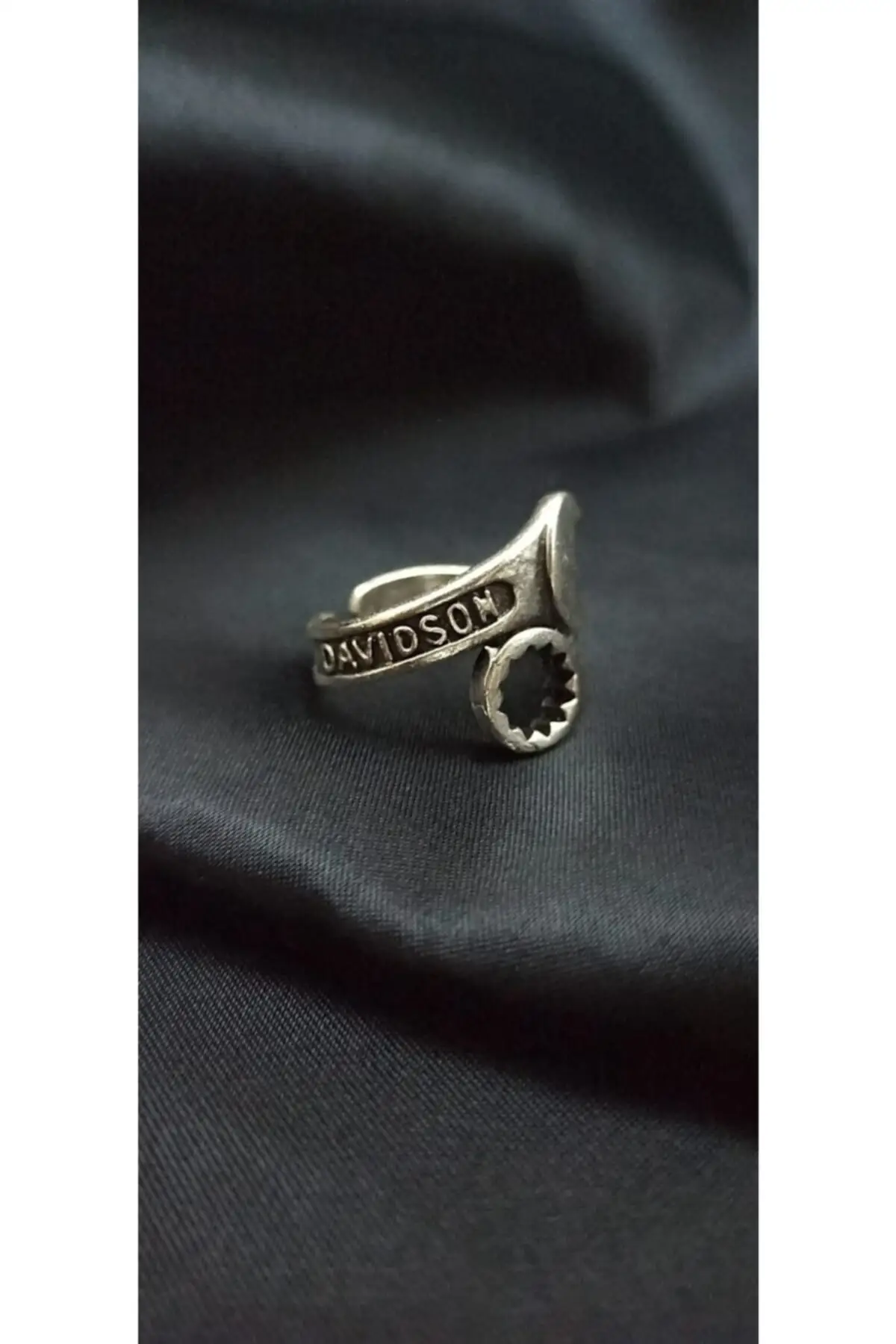 

2021 New Fashion Halley David Unisex Women Men Ring Shaped Handmade Adjustable Stylish Motor Passion Bicycle Camping Design