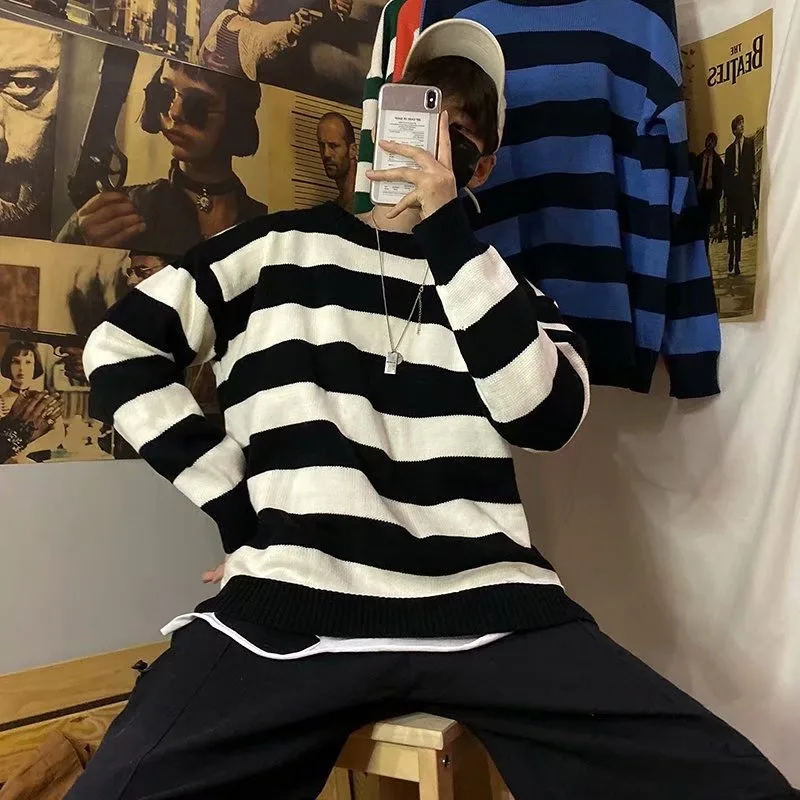 

Men Sweater Simple Striped Panelled O-neck All Match Korean Streetwear Mens Sweaters Harajuku Winter Clothes Pullovers Daily New
