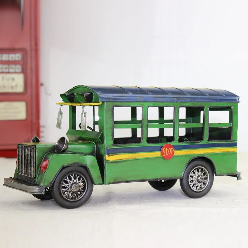 

Retro Bus Home Decoration Handmade Crafts Desktop Display Furnishings Metal Car School Bus Ornament Study Room Decor Figurines