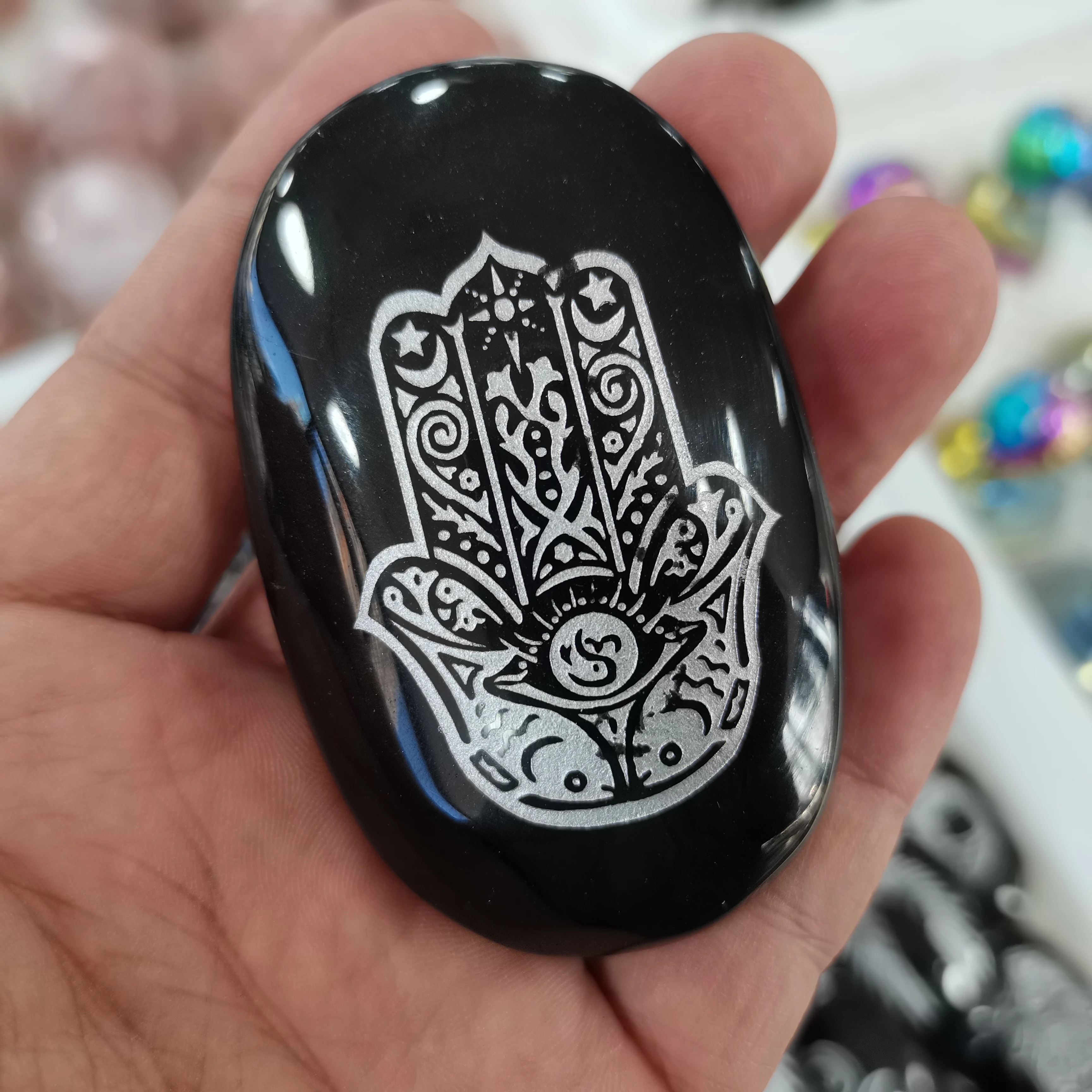 

AAAAA+ 100% Natural Obsidian Hand Carved Cartoon Cuddly Lucky Constellation Play With Stone Home Decoration Christmas Gift 1pcs