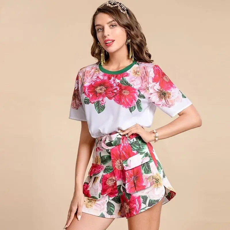 

Fashion Designer Summer New Shorts Set Women Casual Loose Pullover Tops and Floral print Shorts Two Pieces Set