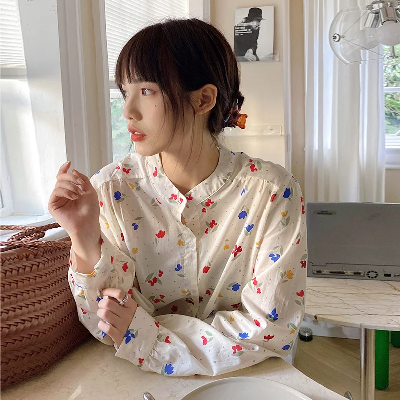 

Floral Collar Shirt